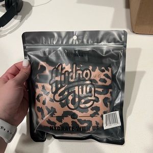 NWT Mini Jug Cheetah Sleeve